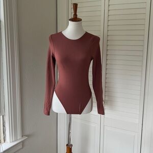 Long sleeved bodysuit *NWT*